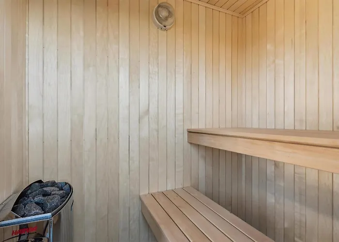 Amazing In Sydals With Sauna 度假居 *